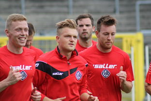 乐鱼体育app网址-英超球队防守阵型转换对比赛控球率的影响分析，英超防守反击